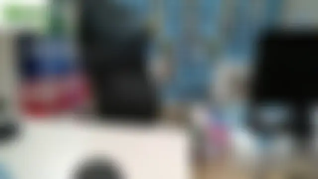 secret-office's Live Chat Room