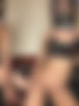 Pokazy przed kamerką – Brown_unicorn