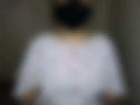 Pokazy przed kamerką – kritikadoll