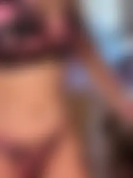 Princess_jasss: διαδικτυακό σόου στην κάμερα