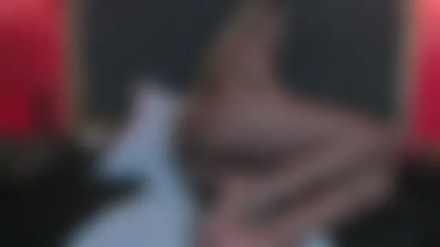 Chat XXX en directo de YayaHilton