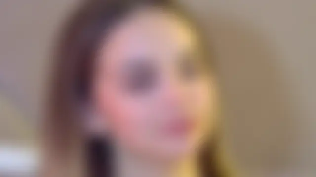 AnitaVenture: διαδικτυακό σόου στην κάμερα