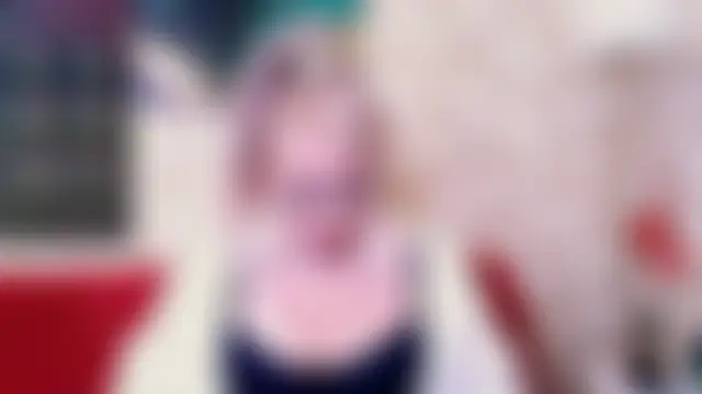 _Sara__Smith_ Show in webcam