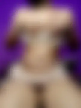 Yours_dannyyn Webbikameraesitys