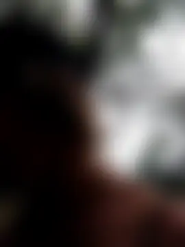 Monita_Med: διαδικτυακό σόου στην κάμερα