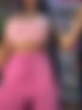 Sara_fun: διαδικτυακό σόου στην κάμερα