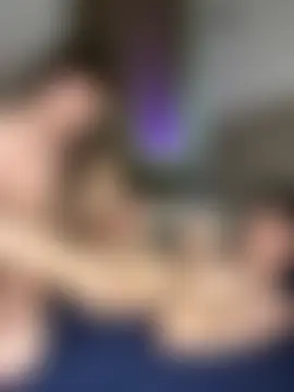 TwinksNextDoor's Live Webcam Show