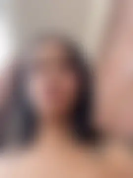 Isabella-Teen's Live Chat Room