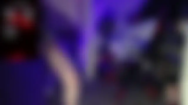 XXX chat uživo modela Blondiewithanass