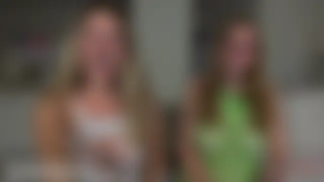 boomboomr00m Show in webcam