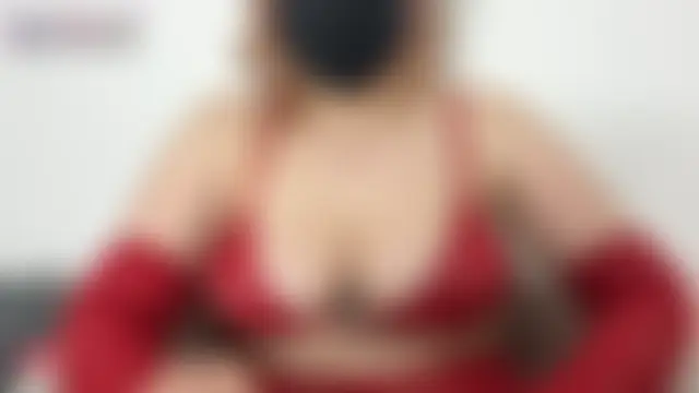 Pearlydoll: διαδικτυακό σόου στην κάμερα