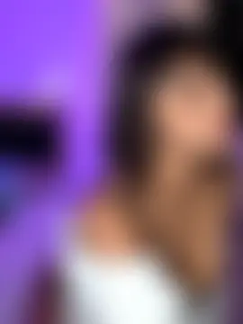 Susi_bell's Live Chat Room