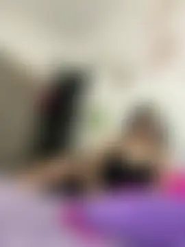 emily_cooper_t's Live XXX Chat