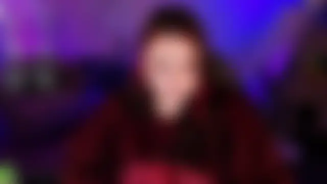 Pertunjukan Kamera Web Mia_R0ss