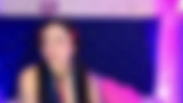 Sala de chat en directo de Dakotaa_Johnson