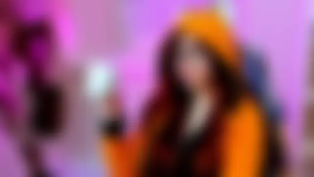 Czat XXX na żywo – CarolGiggly