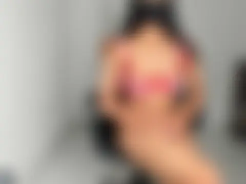 Pokazy przed kamerką – Sinny_Aish