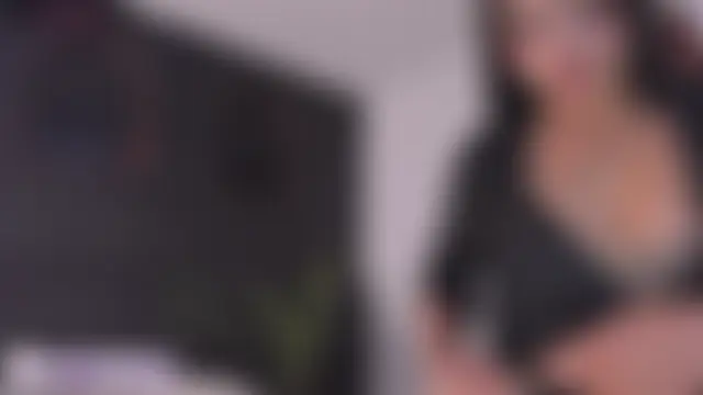 Luxury_Woman's Live XXX Chat