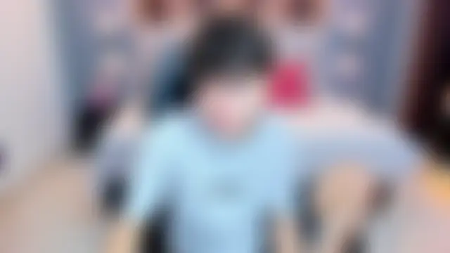 Tommy18__'s Live XXX Chat