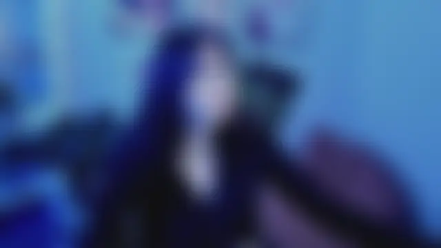 Tomie_Kawakami – Naživo chatovacia miestnosť