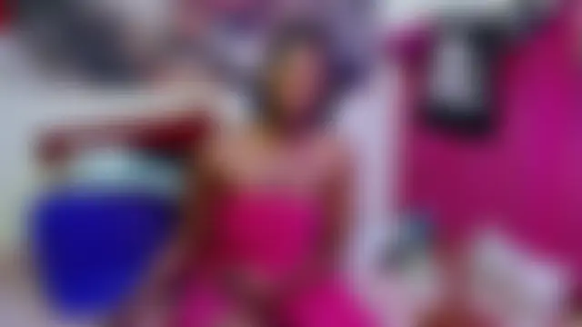 Moreish-06 Adlı Modelin Web Kamerası Şovu