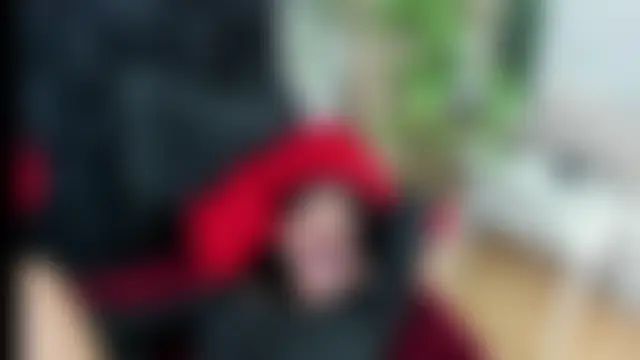 LesliePetitのライブチャットルーム