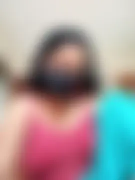 Pokazy przed kamerką – Neha-Roy