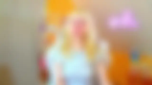 HannahHollis' Live XXX Chat