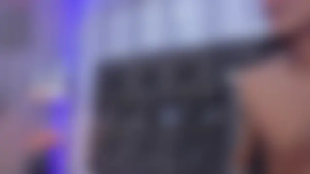 BriannaBBW Adlı Modelin Web Kamerası Şovu