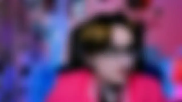 Chatroom XXX en direct de LixeLuna