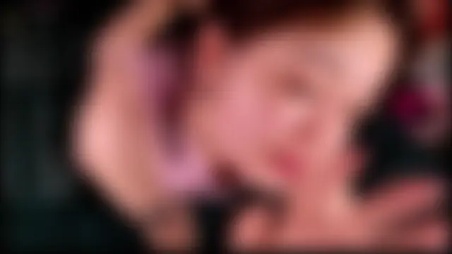 Chat +18 de FreyaRaya ao vivo