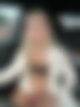 Kiss_Auroraa's Live XXX Chat