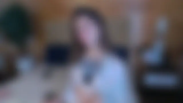 Show modela Eileen_Elfie na web-kameri