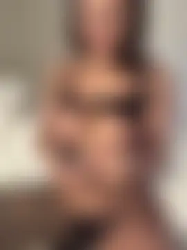 Hotroxx webkamerás műsora