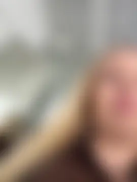 Show modela OdriOlsens na web-kameri