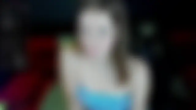 Casandra_Joness Adlı Modelin Canlı XXX Sohbeti