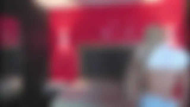 YayaHilton live XXX chat