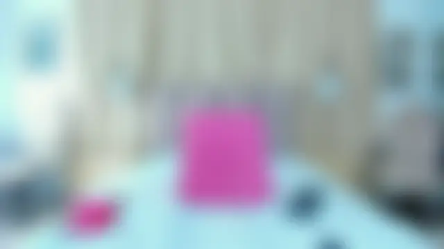 scarlettjohnson_'s Live Chat Room