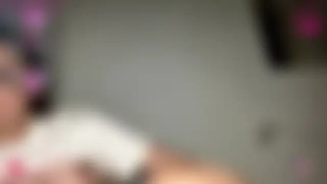 kathrynwilson1: διαδικτυακό σόου στην κάμερα