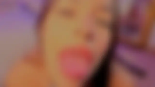 Iara_Smith1 Show in webcam