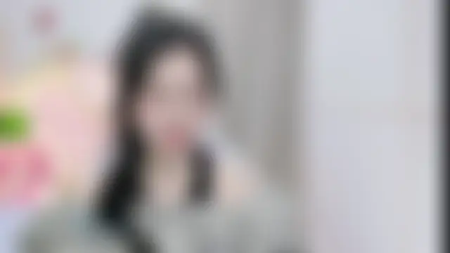 HK_angelchloe Adlı Modelin Canlı XXX Sohbeti