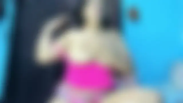 Show modela lolyclark na web-kameri