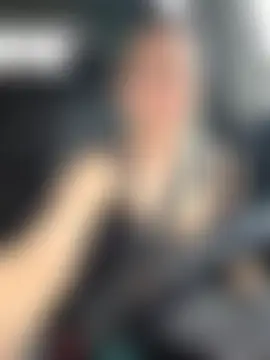 RaveMami Show in webcam