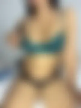 غرفة دردشة curvy_erotic1 المباشرة