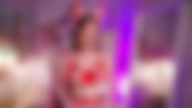 More_Sonne: διαδικτυακό σόου στην κάμερα