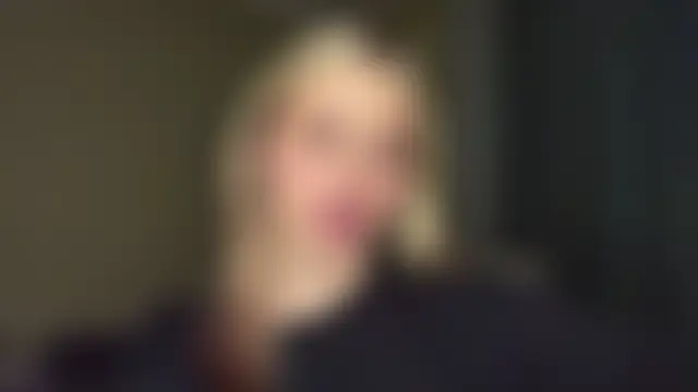 Pokazy przed kamerką – EarthaStinett