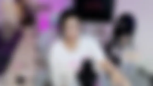 Summerbaby-001 Show Live Cam Tình Dục