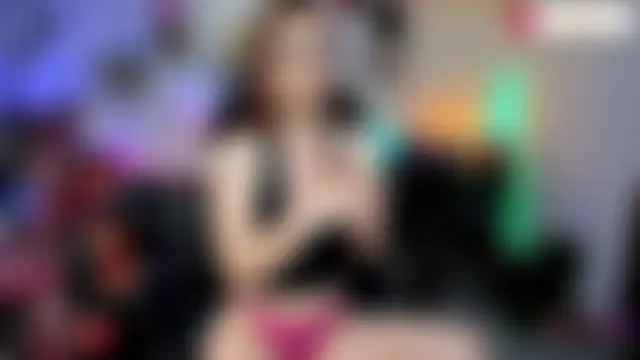 TinyEmily Webcam show