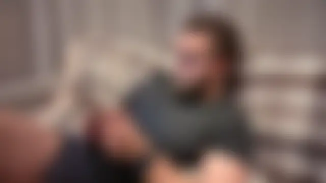 Bear_bear_: διαδικτυακό σόου στην κάμερα