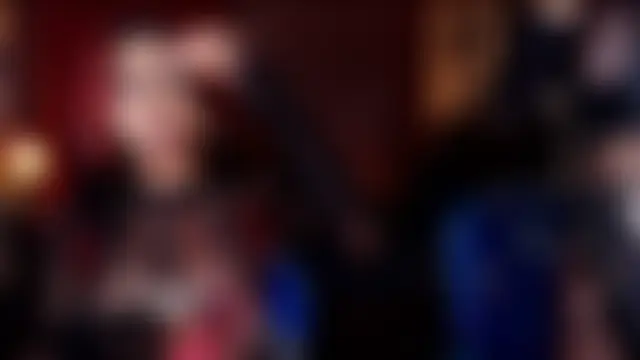 IndestructibleLily Pertunjukan Webcam